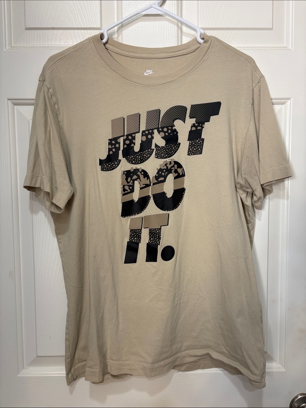 Nike Men's Short Sleeve 'JUST DO IT.' Graphic Tee in Tan with Black Print